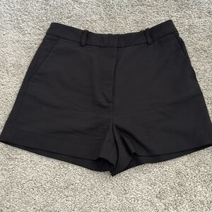 black zara shorts